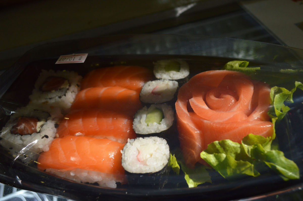 Sushi Nakayoshi 4